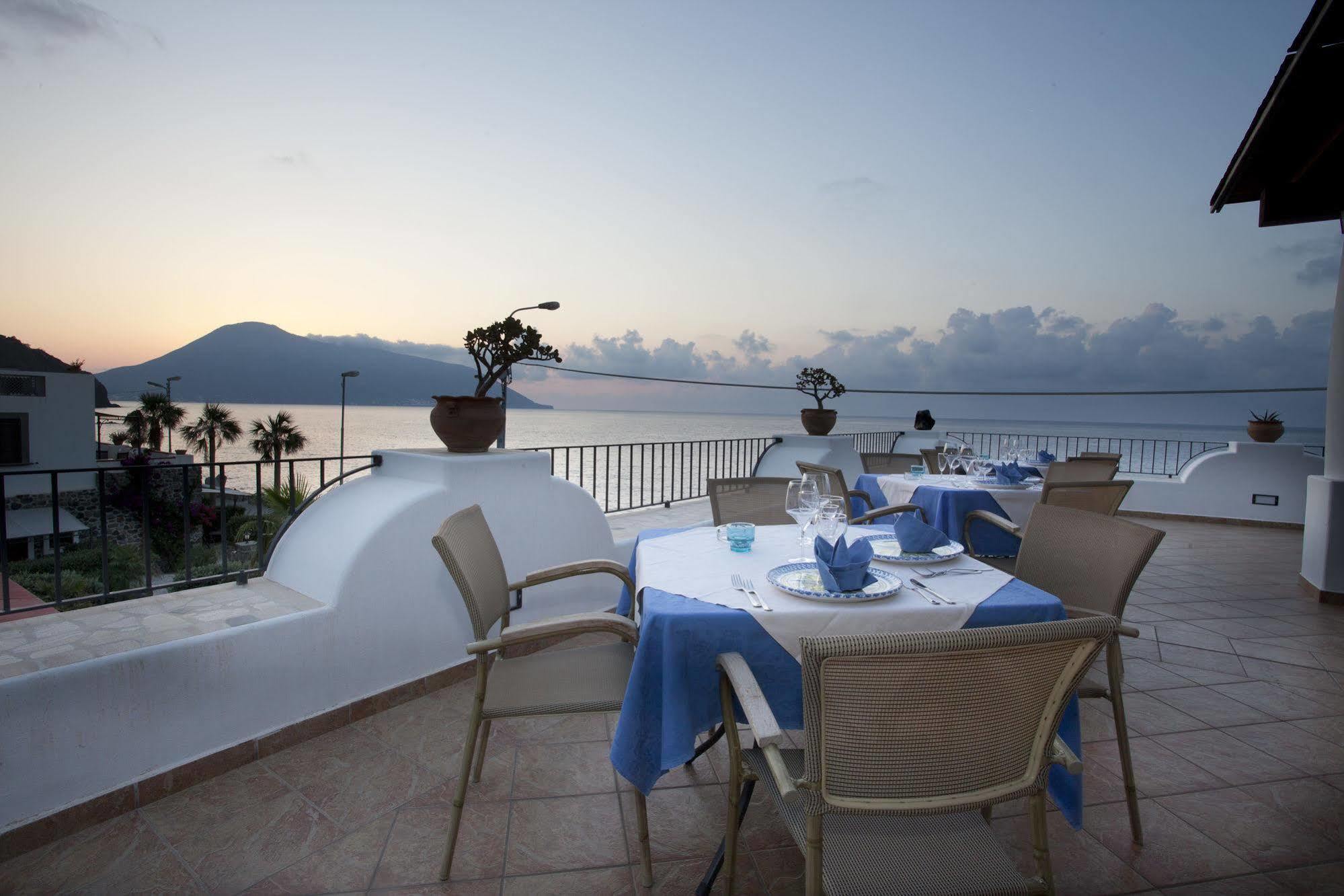 Hotel Residence Acquacalda Lipari  Bagian luar foto