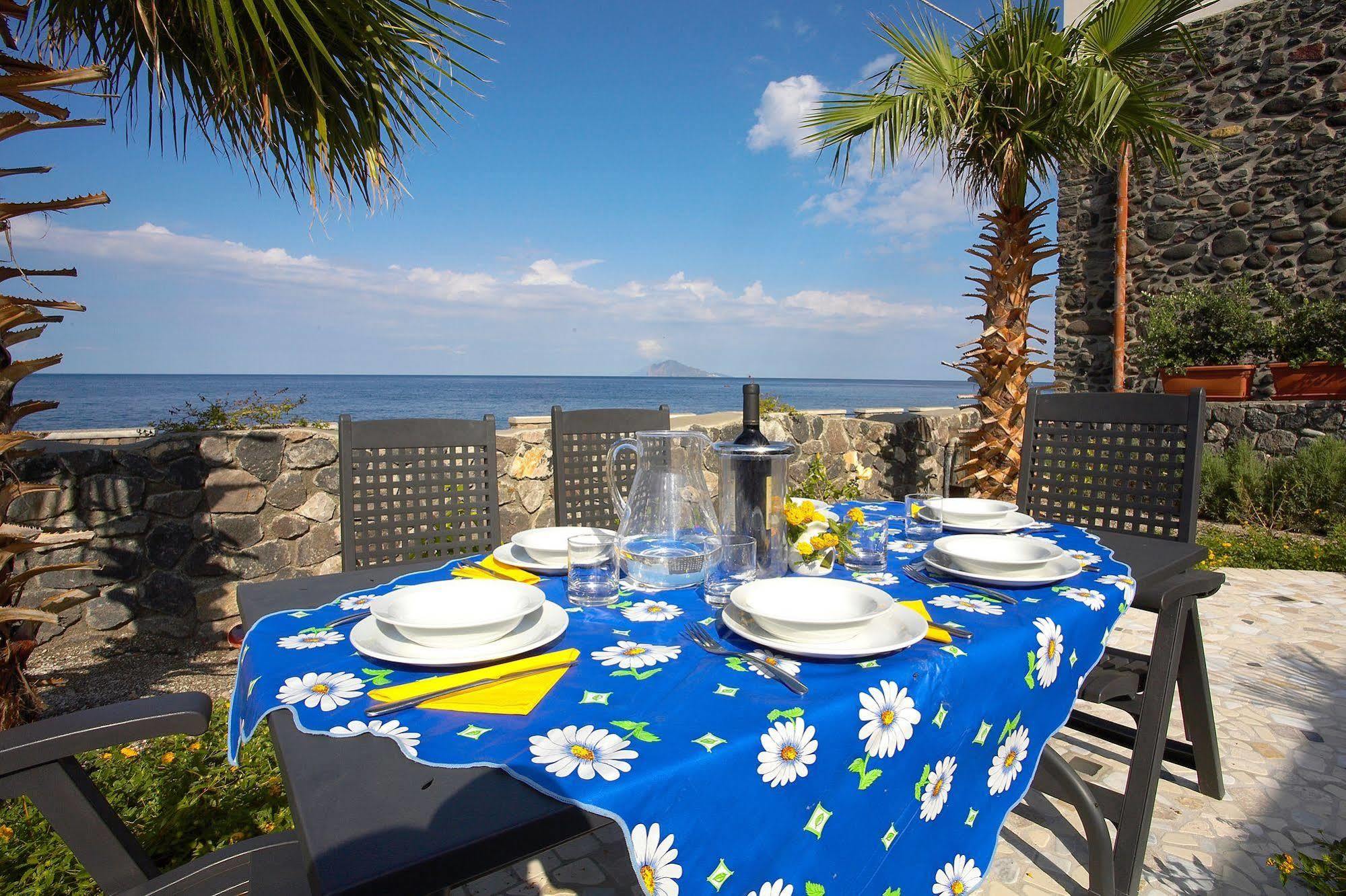 Hotel Residence Acquacalda Lipari  Bagian luar foto