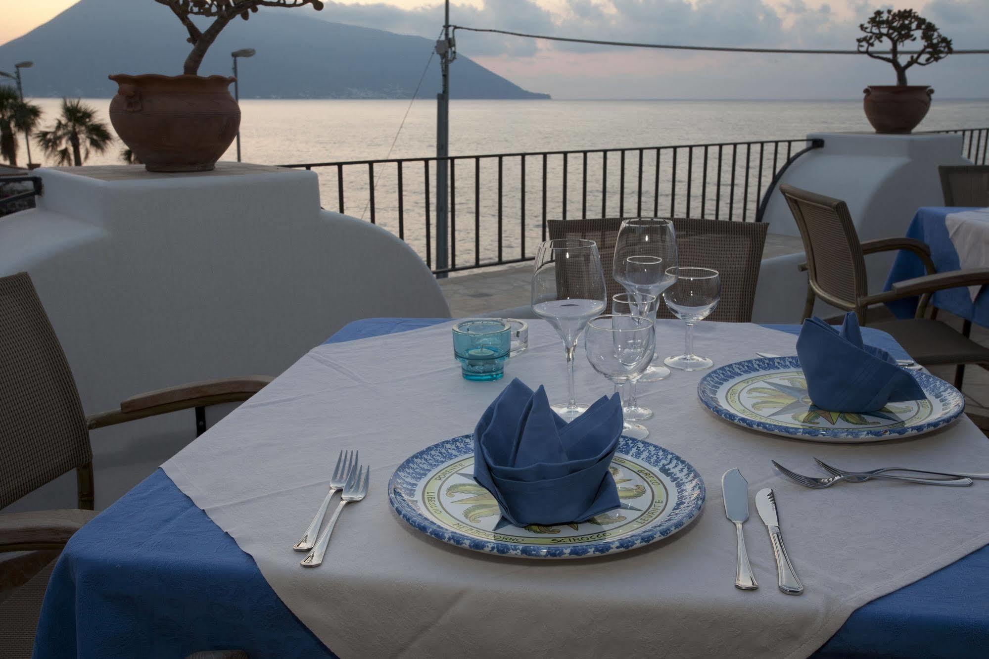 Hotel Residence Acquacalda Lipari  Bagian luar foto